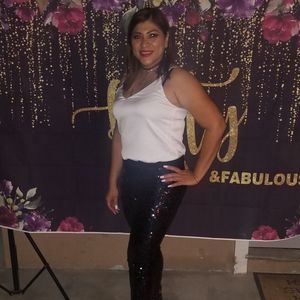 Meet your Posher, Arianett